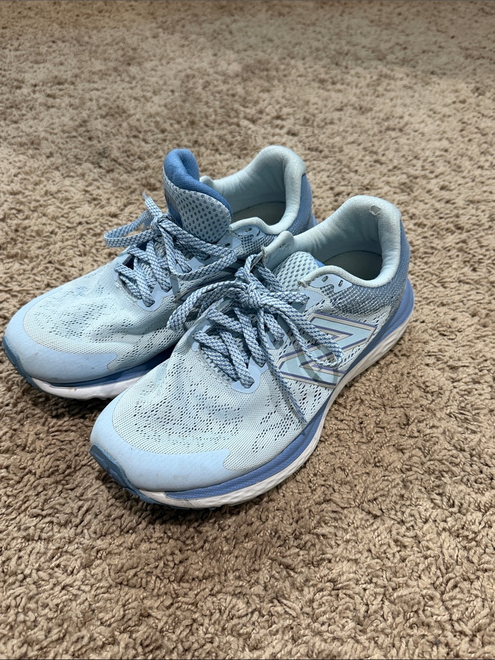 New Balance Women's Light Blue Mesh Running Sneakers